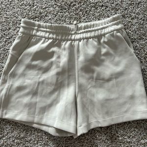 Lululemon softstreme shorts